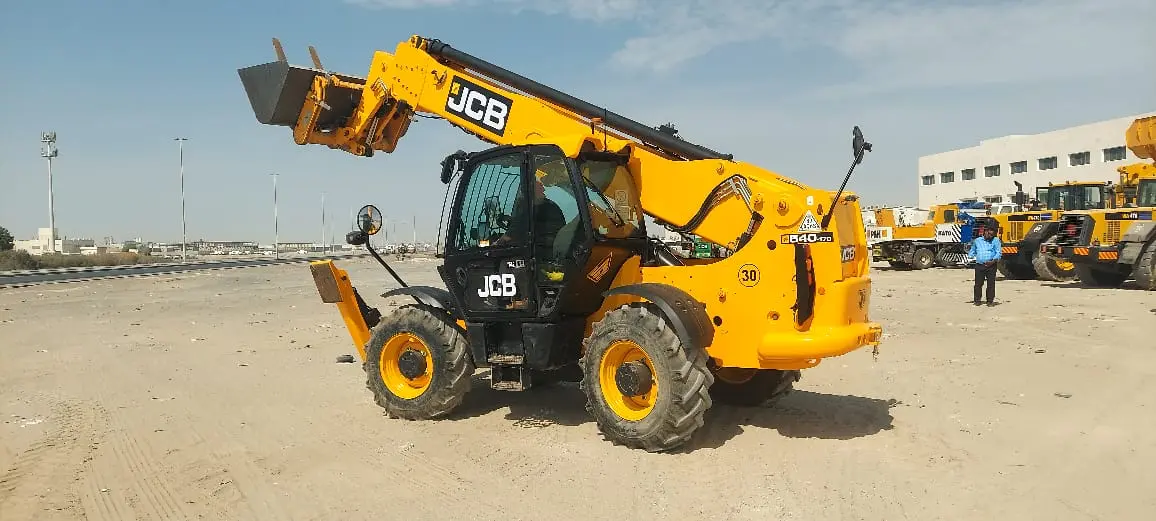 1742327186405-jcb-telehandlerboom-loader-540-170-model-2017